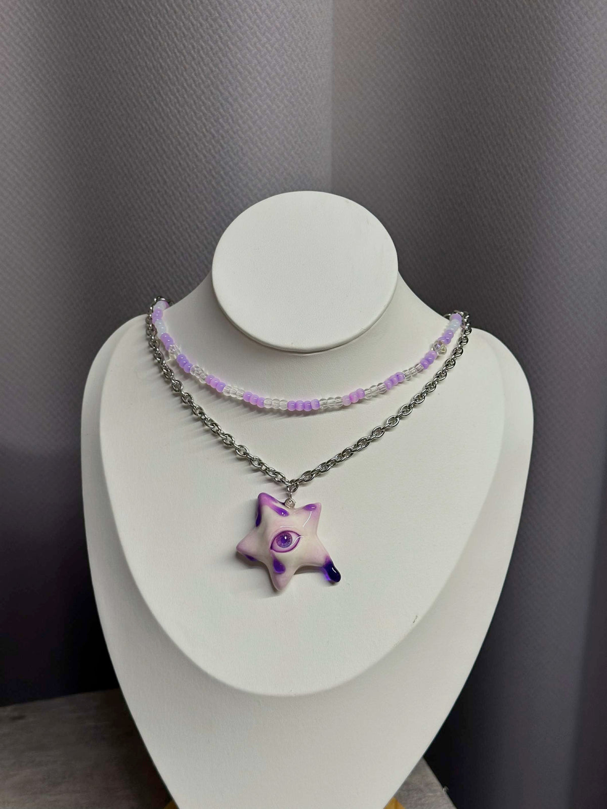 Violet Tipped Star Eye Necklace